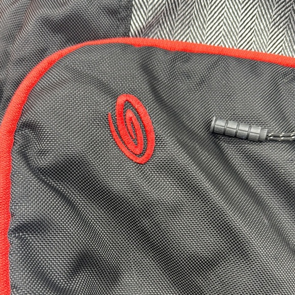 Timbuk2 Black and Red Men's Backpack TOT7792 - Picture 3 of 15